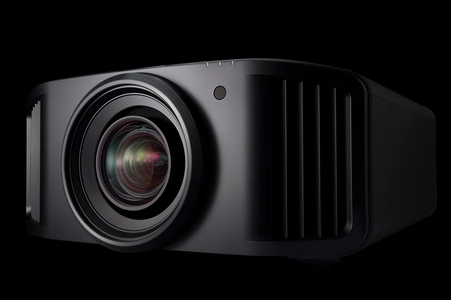 JVC lanza un proyector 4K y soporte 240Hz para exprimir tu consola o PC  gaming