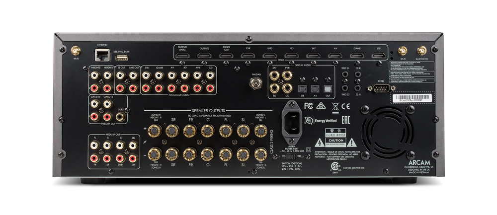 arcam avr30 trasera